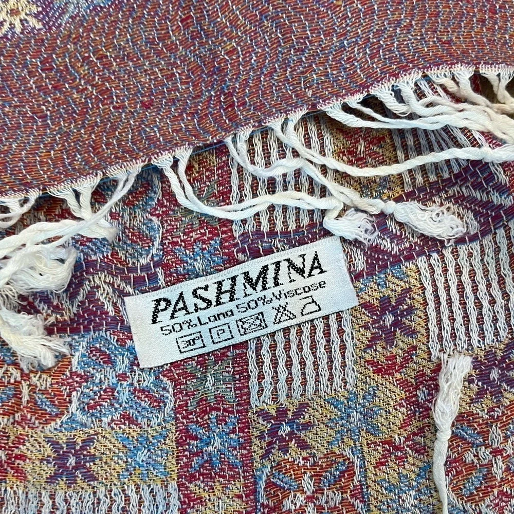 Pashmina Blend Pink Paisley Patterned Scarf